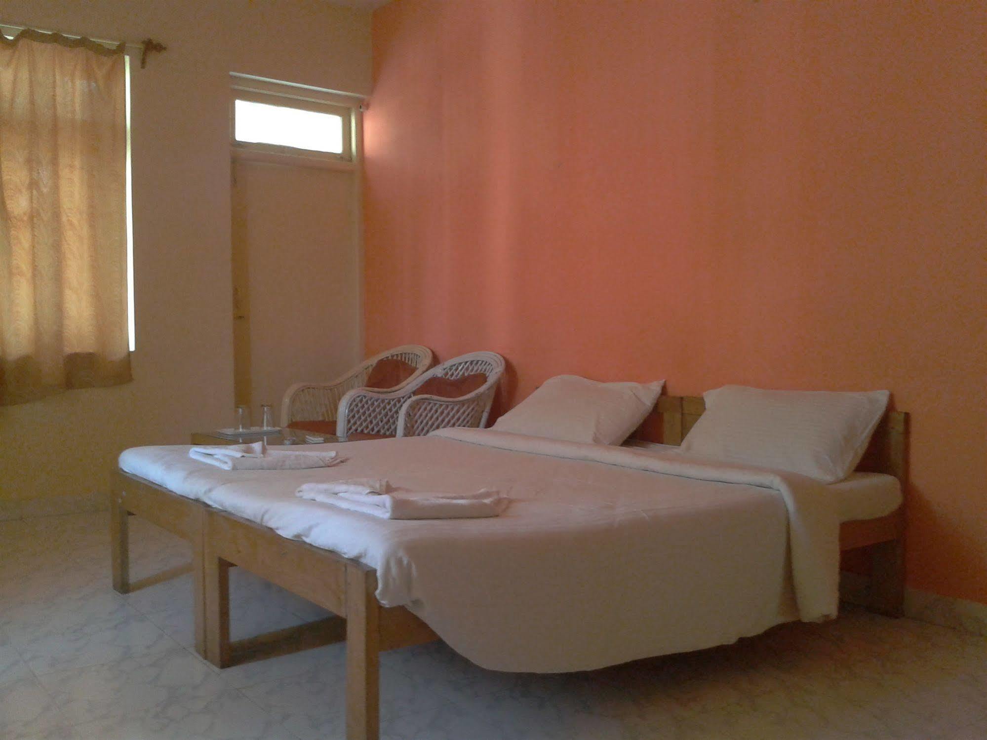 Royal Mirage Beach Resort Candolim Eksteriør billede